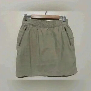 Eddie Bauer Women's Rainier Pull-On Skort - Size 10